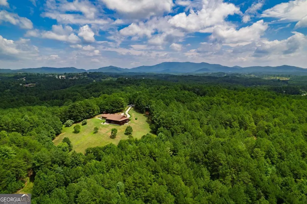 156 Pine View LN Copperhill, TN 37317