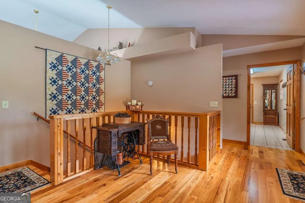 156 Pine View LN Copperhill, TN 37317