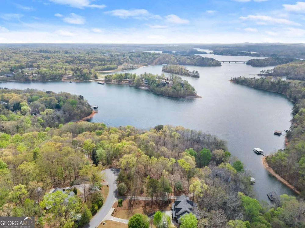 2524 Thompson Ovlk Gainesville, GA 30506