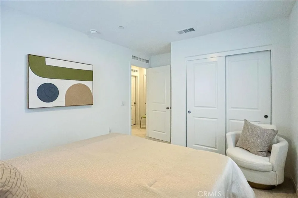 7486 Olive Grove Riverside, CA 92507
