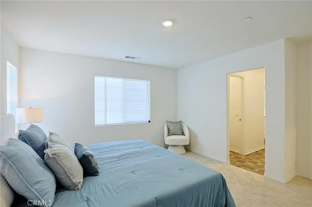 7486 Olive Grove Riverside, CA 92507
