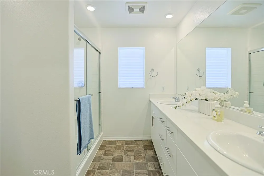 7486 Olive Grove Riverside, CA 92507