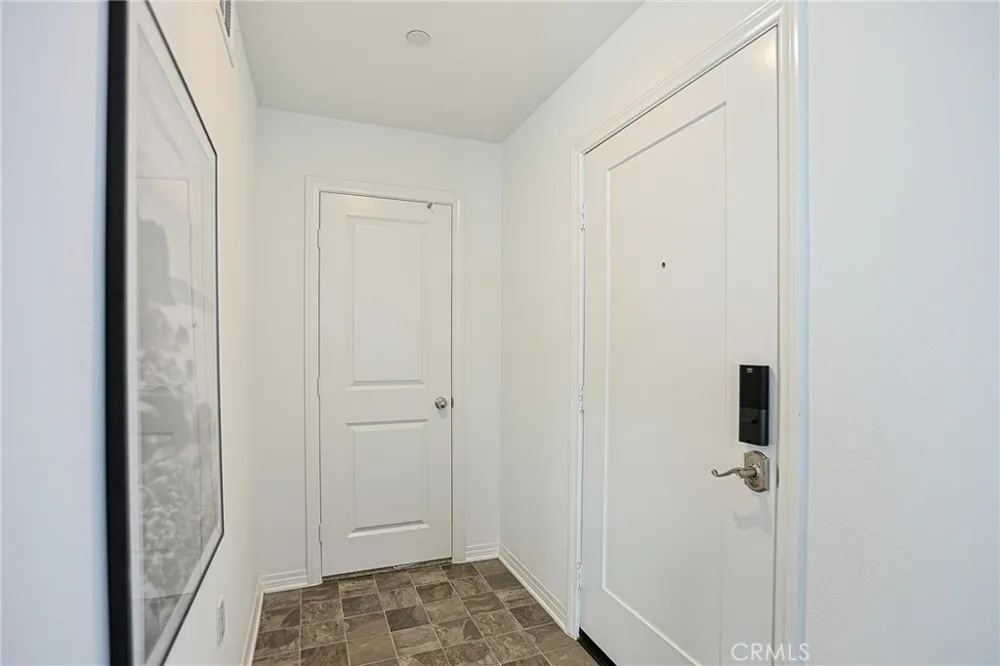7486 Olive Grove Riverside, CA 92507