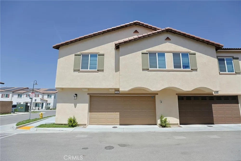 7486 Olive Grove Riverside, CA 92507