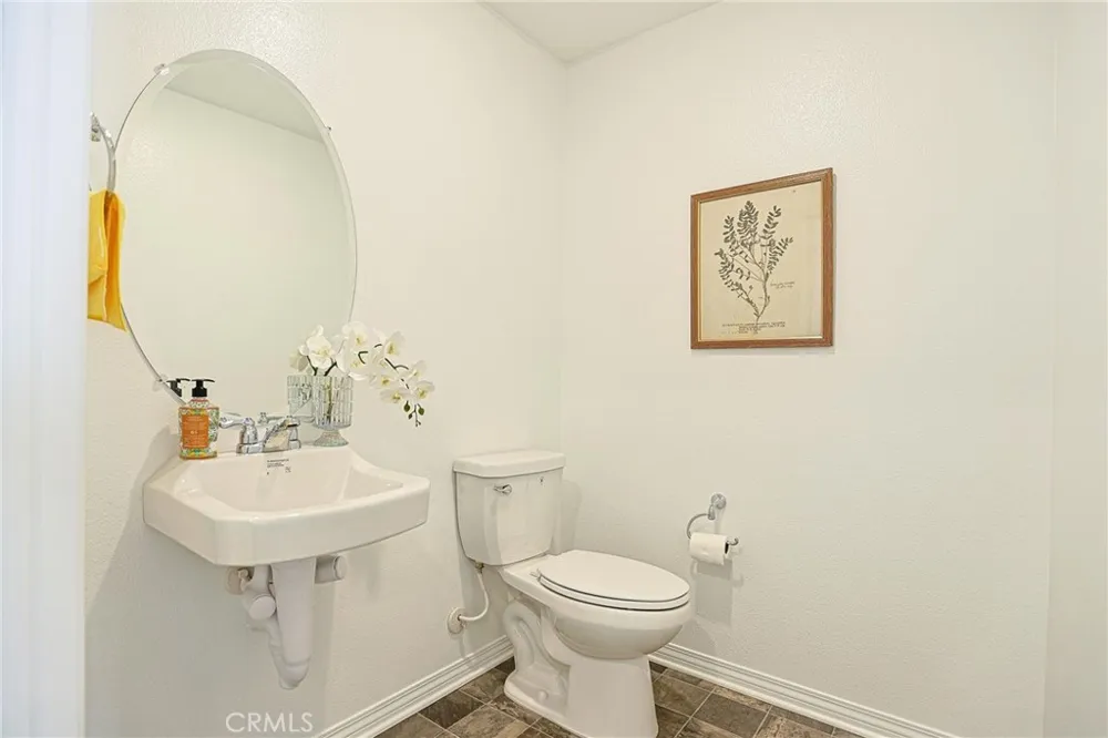 7486 Olive Grove Riverside, CA 92507