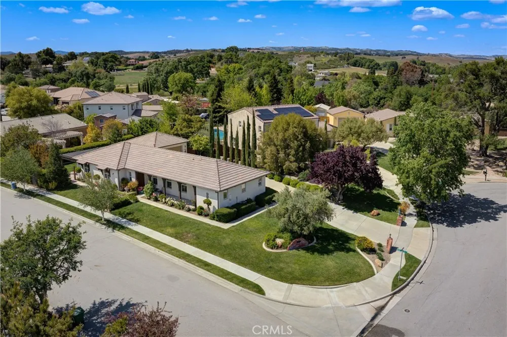 1090 Muscat Court Templeton, CA 93465