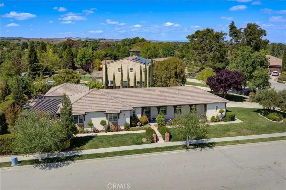 1090 Muscat Court Templeton, CA 93465