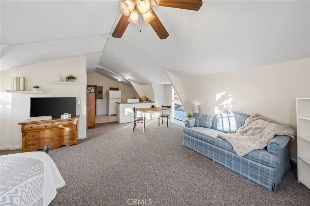 1350 Parkhill Santa Margarita, CA 93453