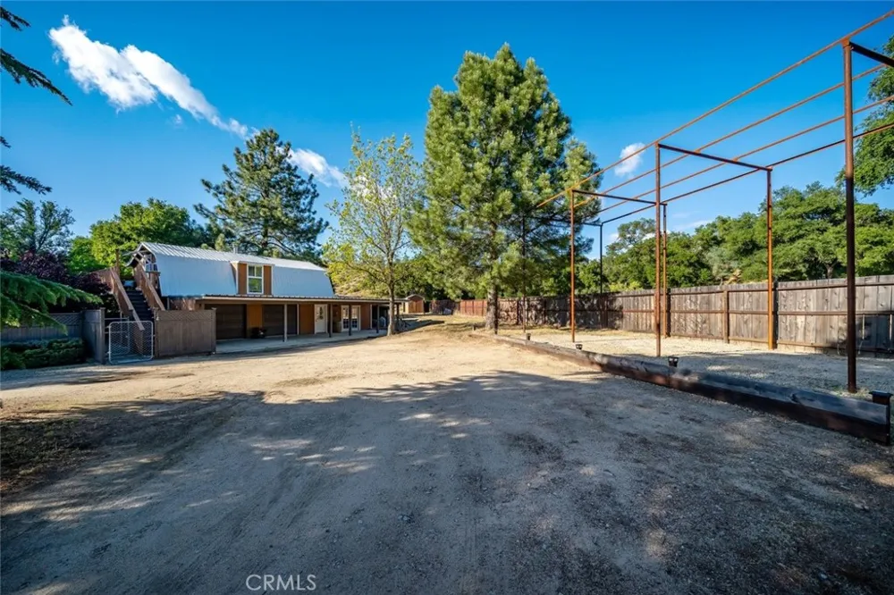 1350 Parkhill Santa Margarita, CA 93453