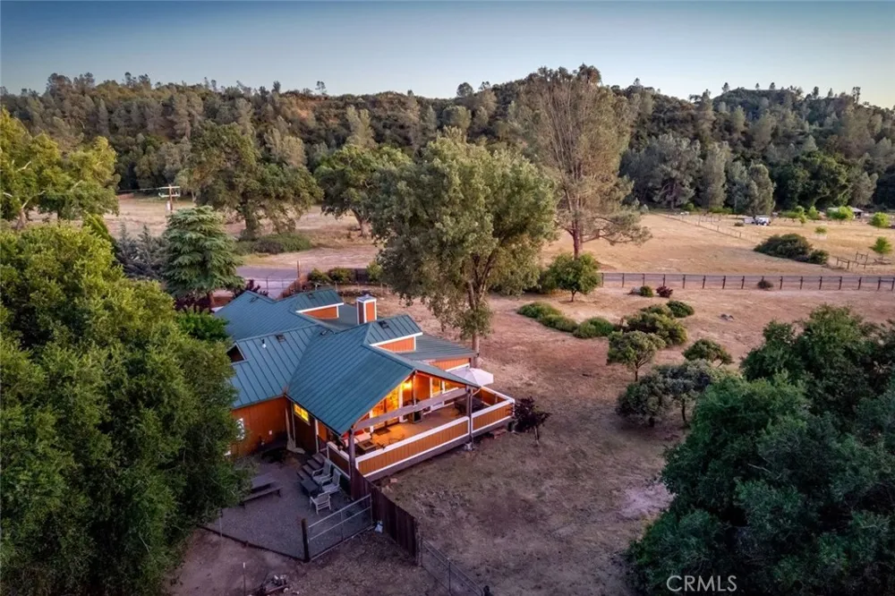 1350 Parkhill Santa Margarita, CA 93453