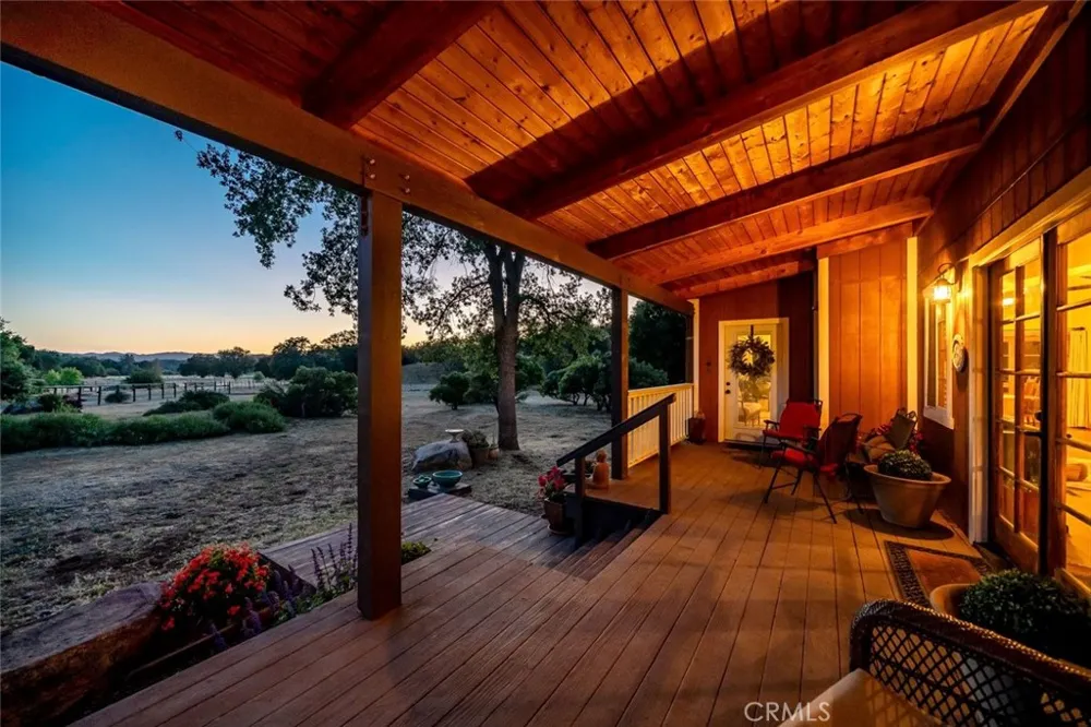 1350 Parkhill Santa Margarita, CA 93453