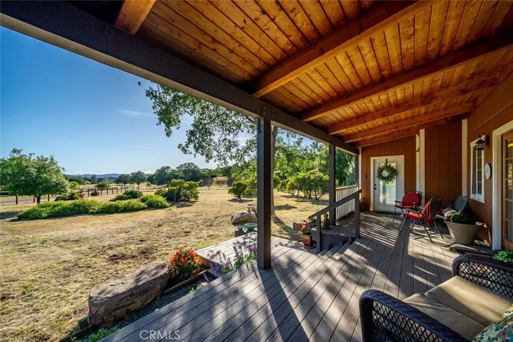 1350 Parkhill Santa Margarita, CA 93453