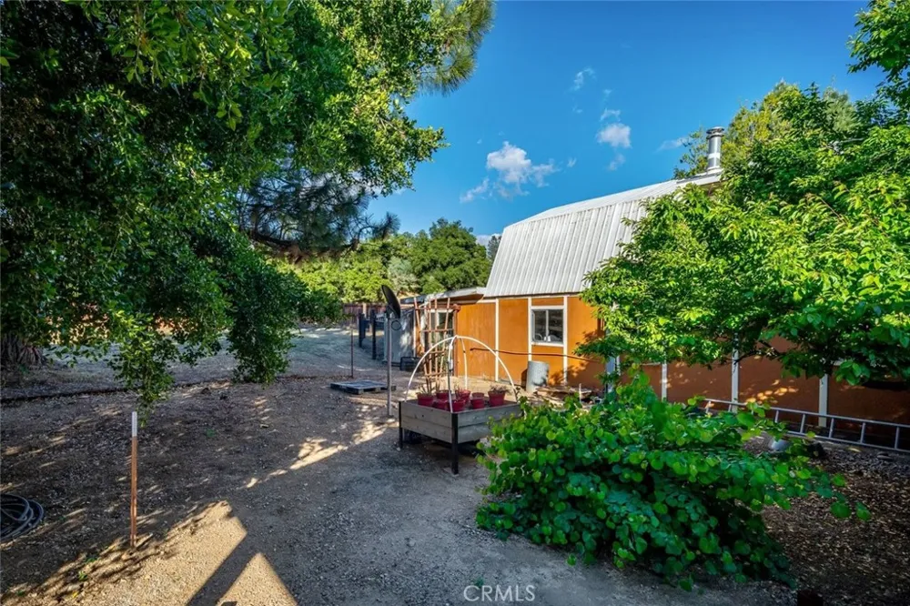 1350 Parkhill Santa Margarita, CA 93453