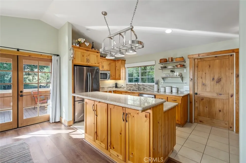 1350 Parkhill Santa Margarita, CA 93453