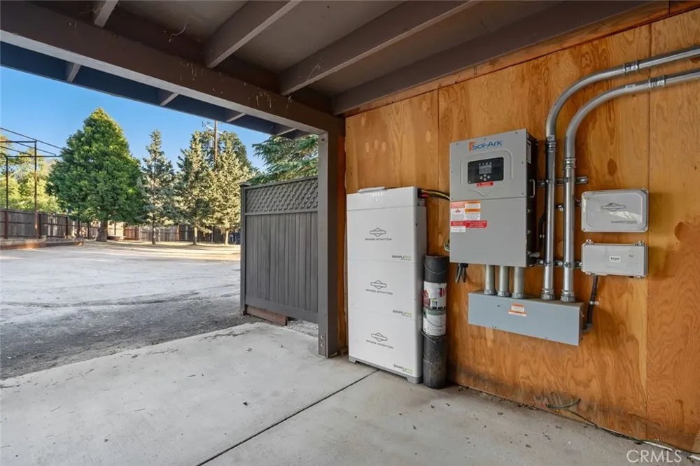 1350 Parkhill Santa Margarita, CA 93453
