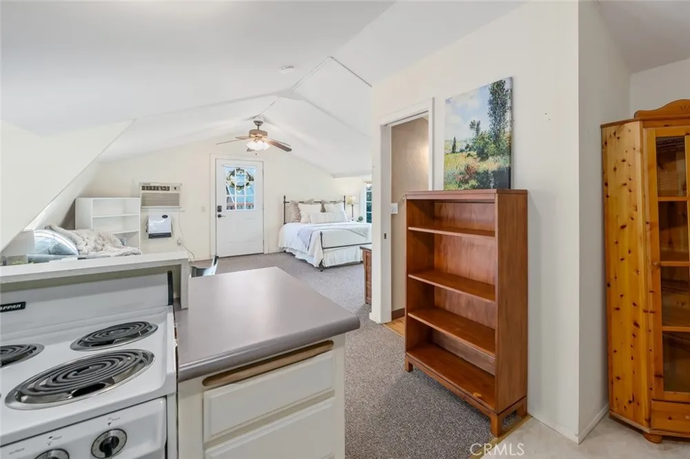 1350 Parkhill Santa Margarita, CA 93453