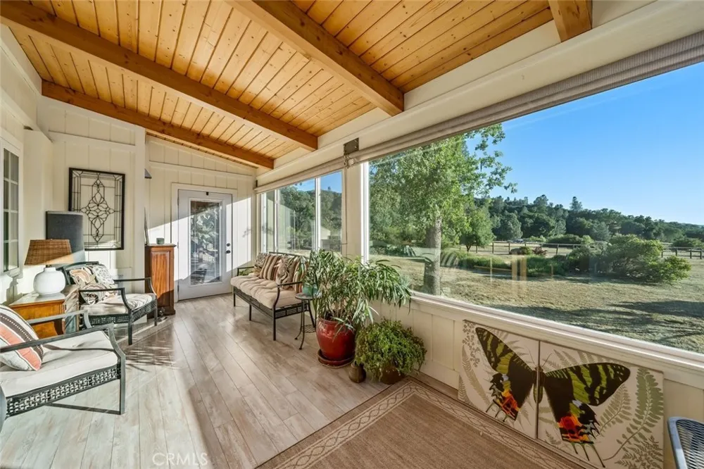 1350 Parkhill Santa Margarita, CA 93453