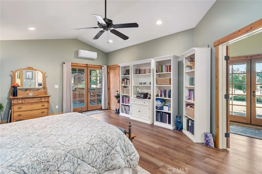 1350 Parkhill Santa Margarita, CA 93453
