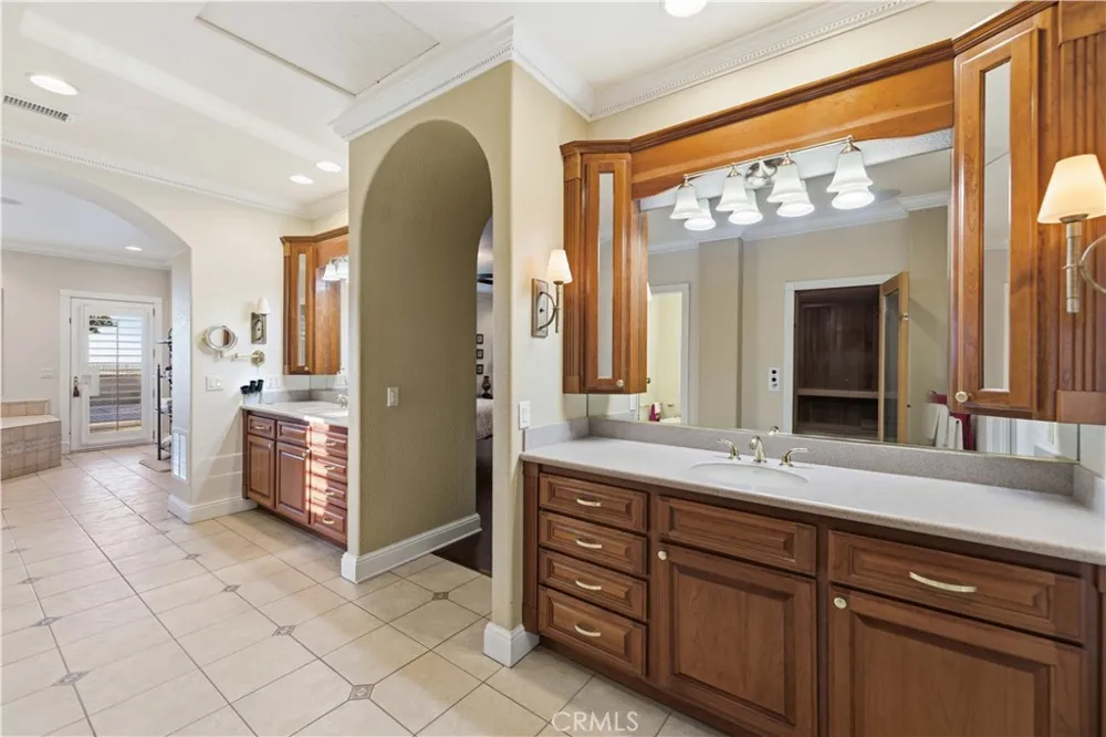 40250 Maestro Palmdale, CA 93551