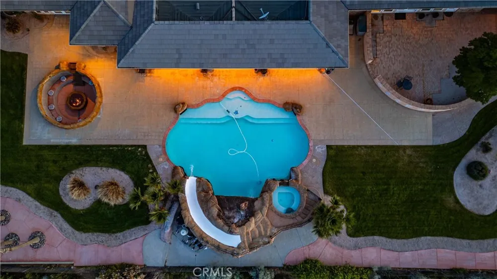 40250 Maestro Palmdale, CA 93551