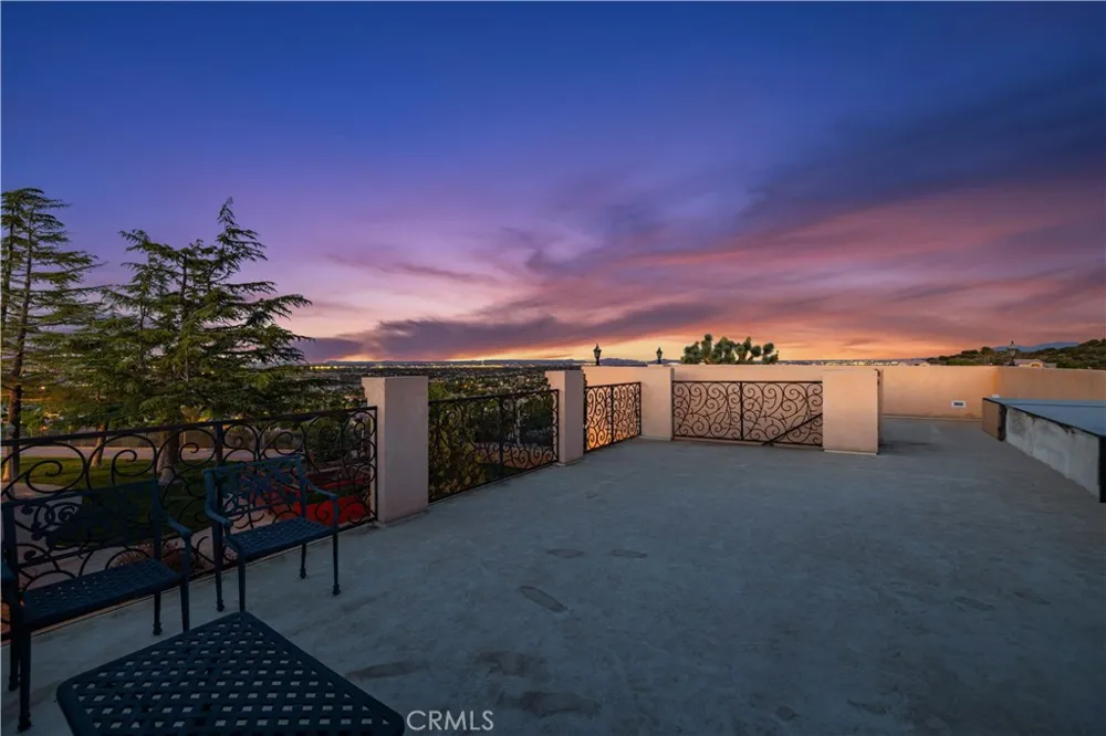 40250 Maestro Palmdale, CA 93551