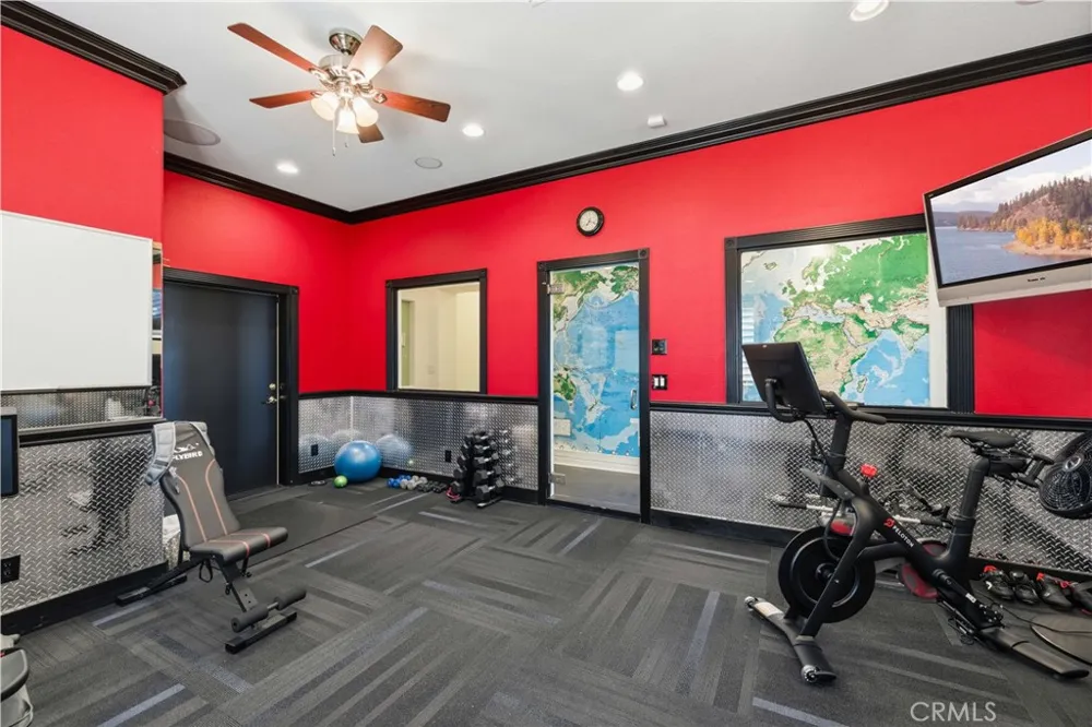 40250 Maestro Palmdale, CA 93551