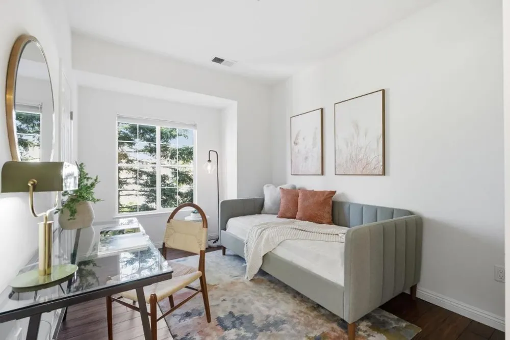 418 E Evelyn Avenue #202 Sunnyvale, CA 94086