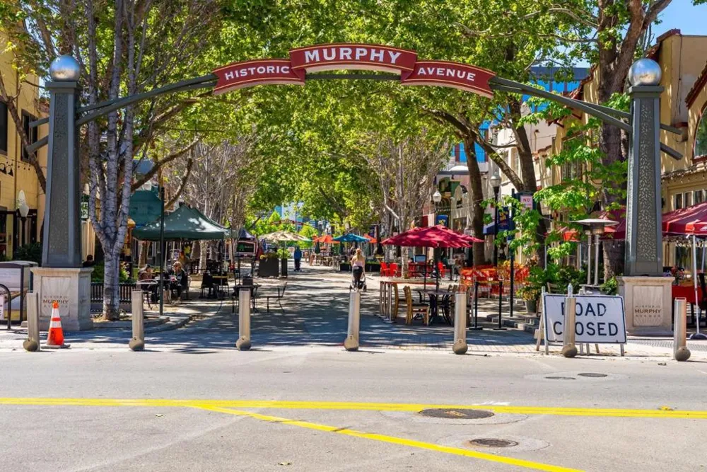 418 E Evelyn Avenue #202 Sunnyvale, CA 94086