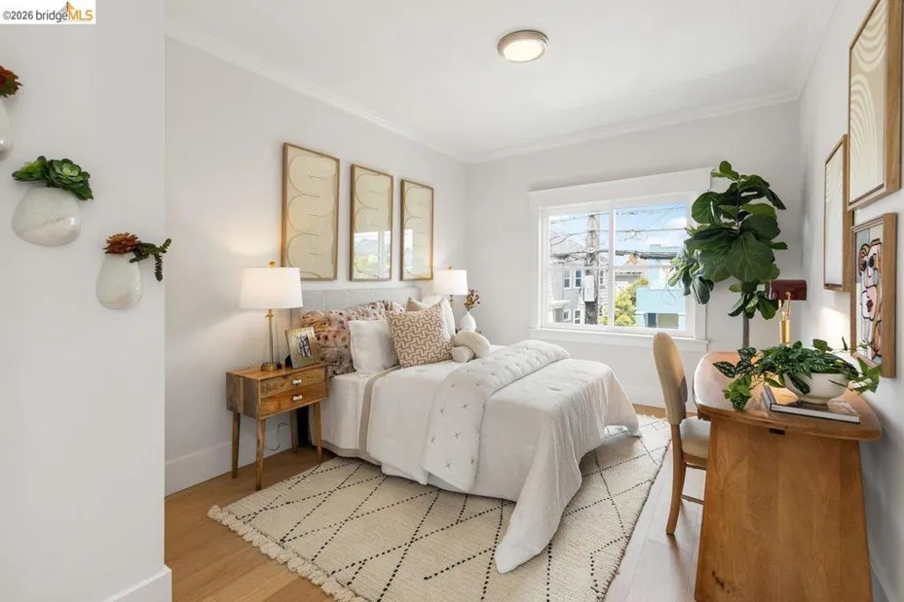 851 Arlington Ave Oakland, CA 94608