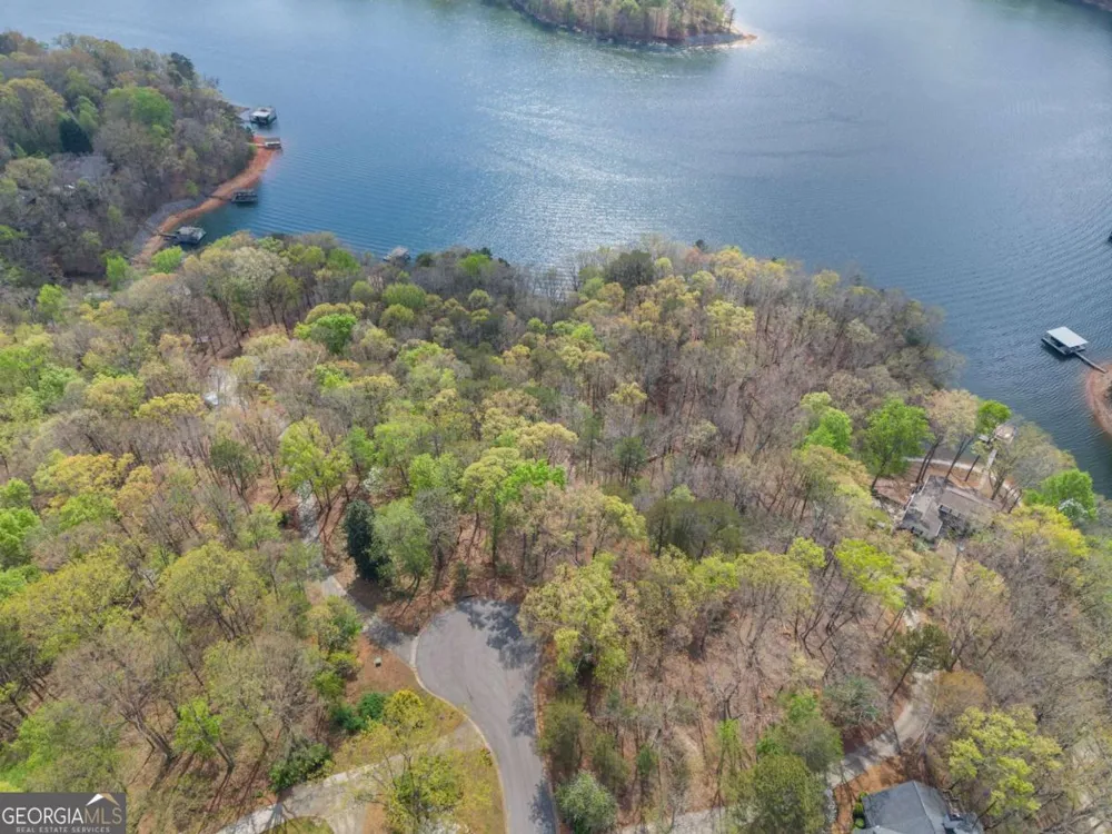 2528 Thompson Ovlk Gainesville, GA 30506
