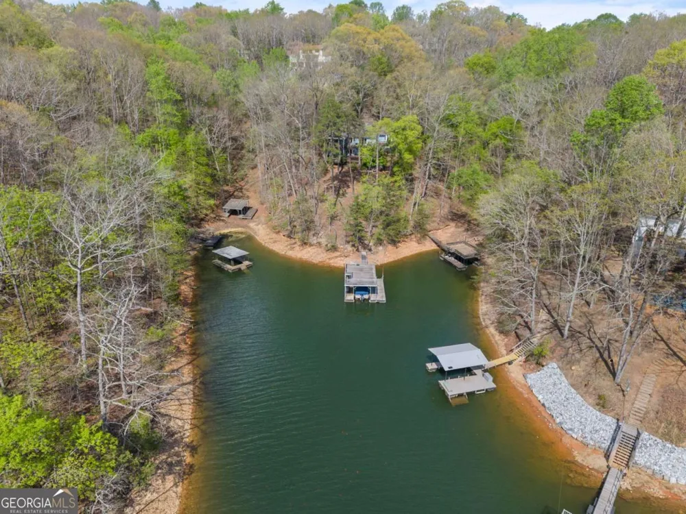 2528 Thompson Ovlk Gainesville, GA 30506