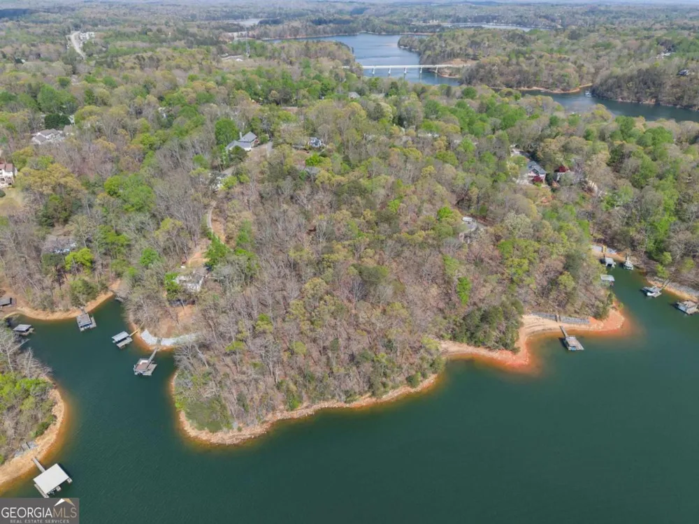 2528 Thompson Ovlk Gainesville, GA 30506