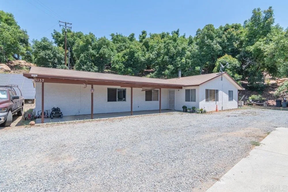 3137 E Valley Parkway Escondido, CA 92027