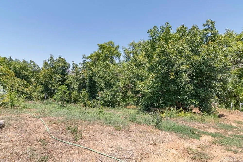 3137 E Valley Parkway Escondido, CA 92027