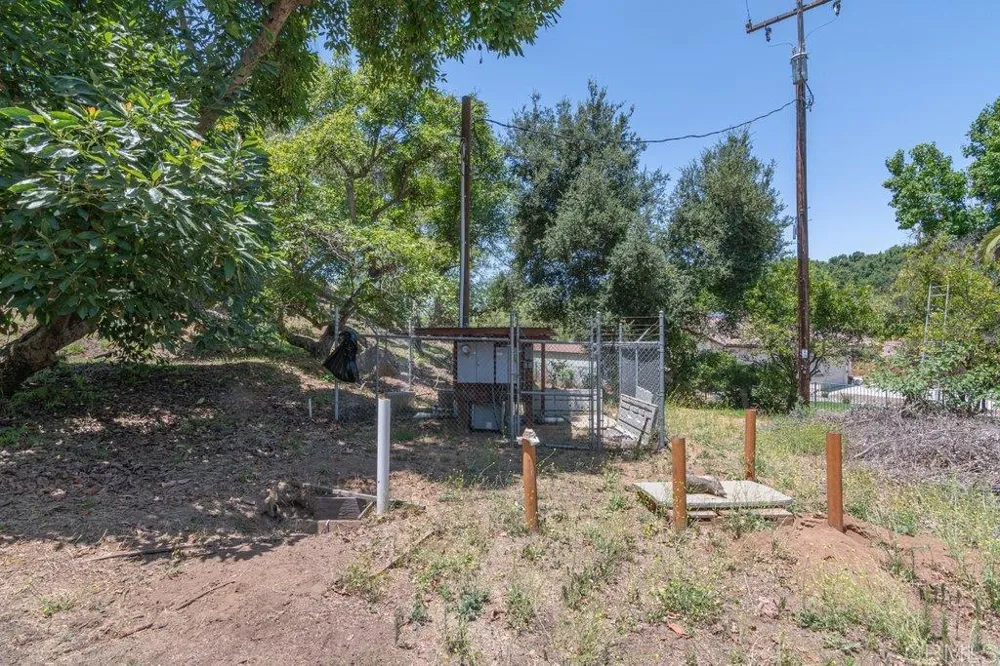 3137 E Valley Parkway Escondido, CA 92027