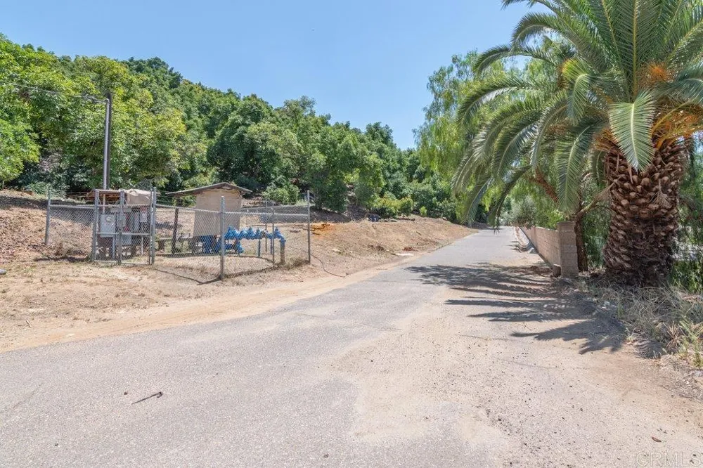 3137 E Valley Parkway Escondido, CA 92027