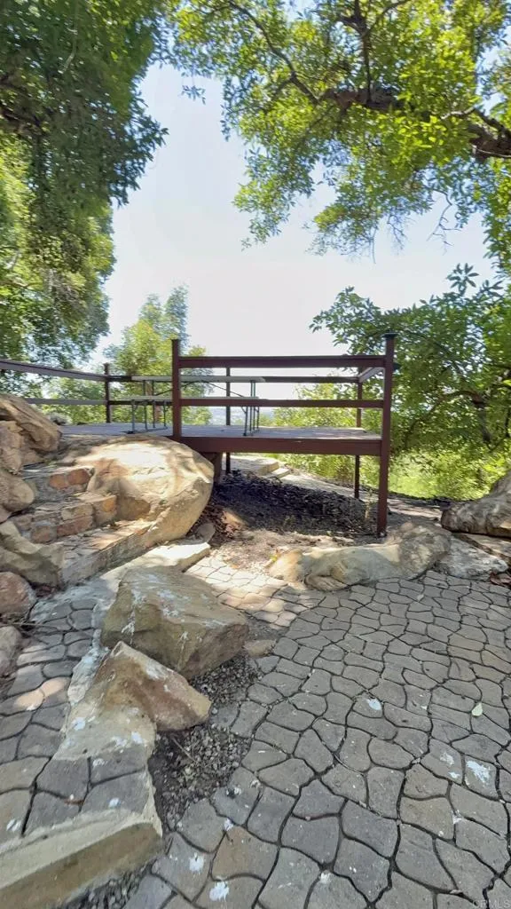 3137 E Valley Parkway Escondido, CA 92027