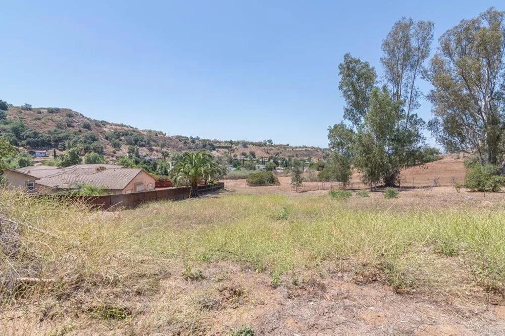 3137 E Valley Parkway Escondido, CA 92027