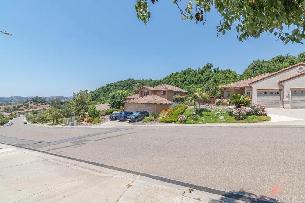 3137 E Valley Parkway Escondido, CA 92027