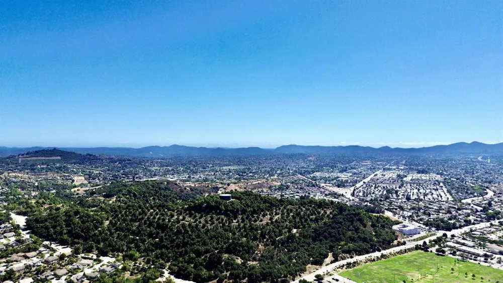 3137 E Valley Parkway Escondido, CA 92027