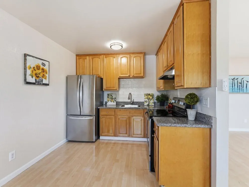 607 Valley Forge Way #4 Campbell, CA 95008