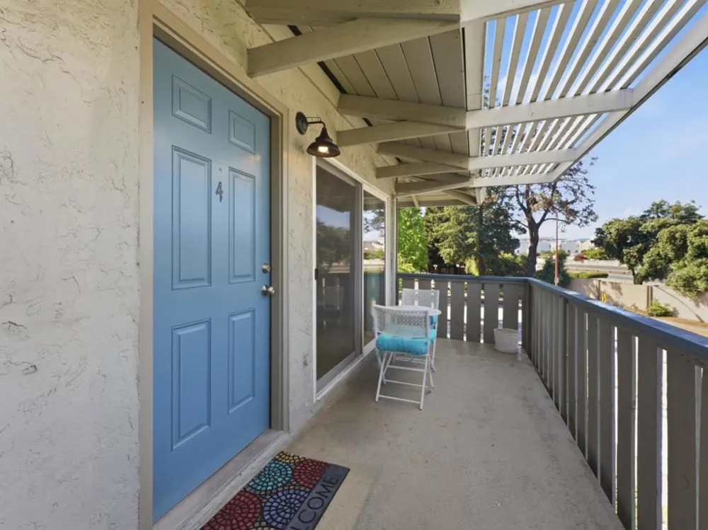 607 Valley Forge Way #4 Campbell, CA 95008