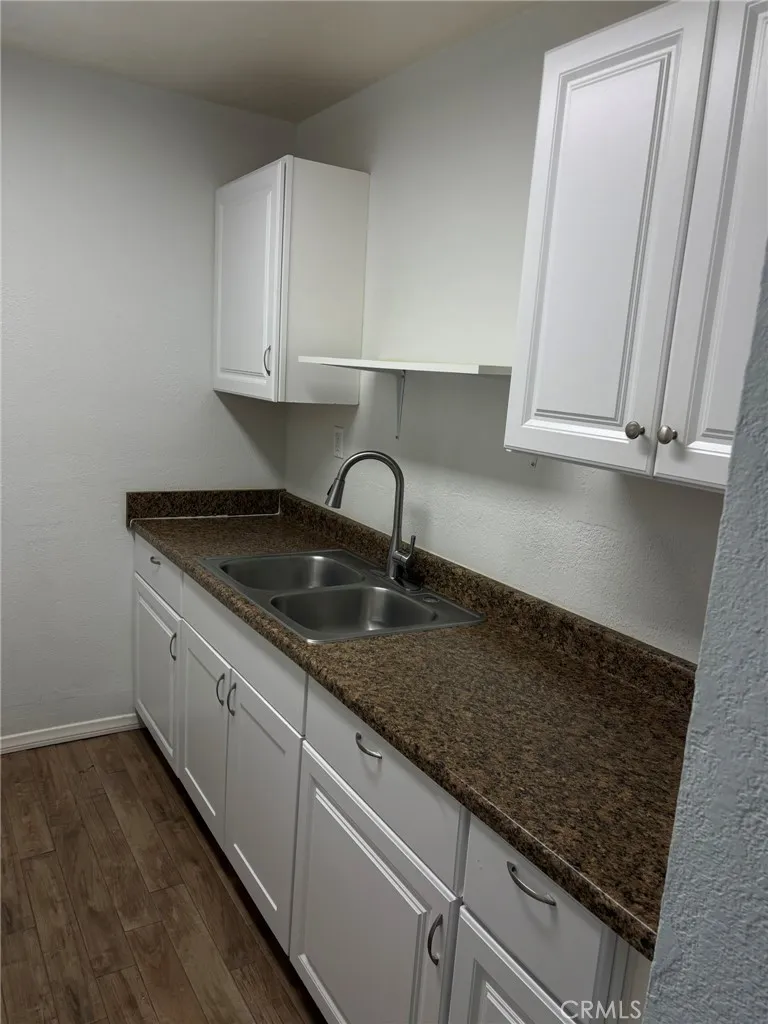 2618 4th Riverside, CA 92507