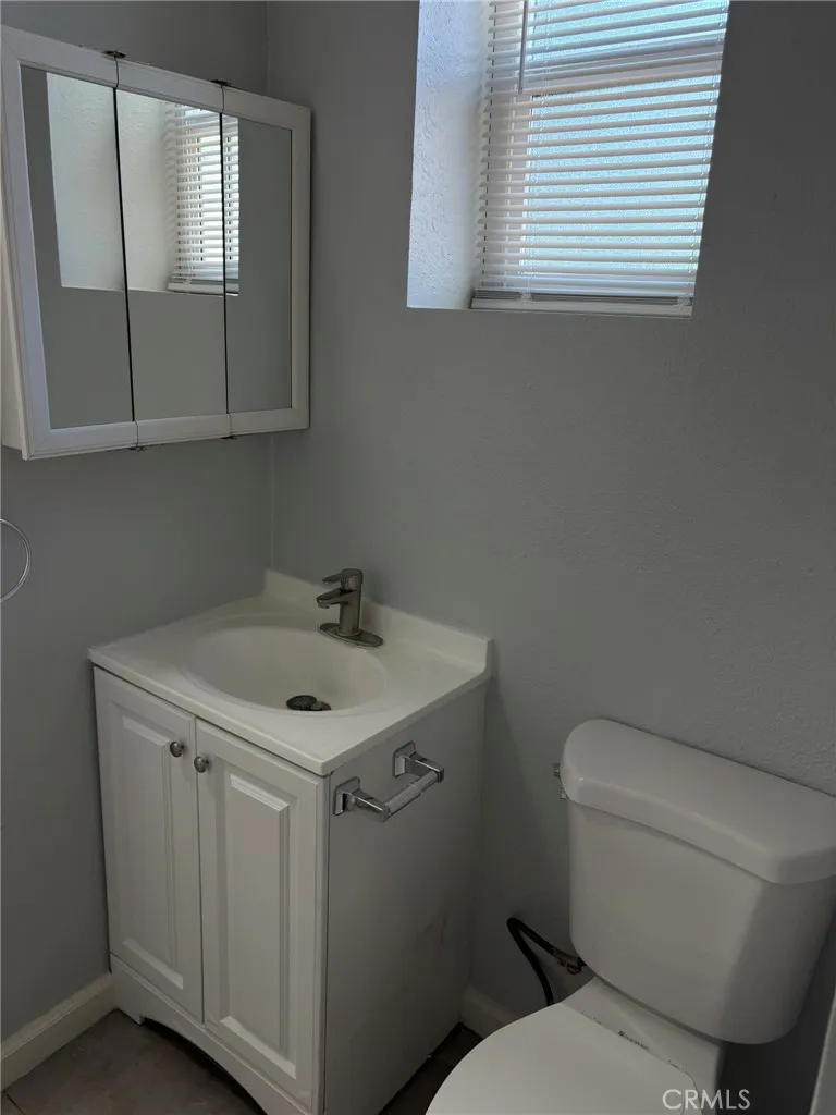 2618 4th Riverside, CA 92507