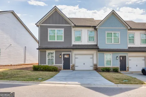 130 Magnolia PL