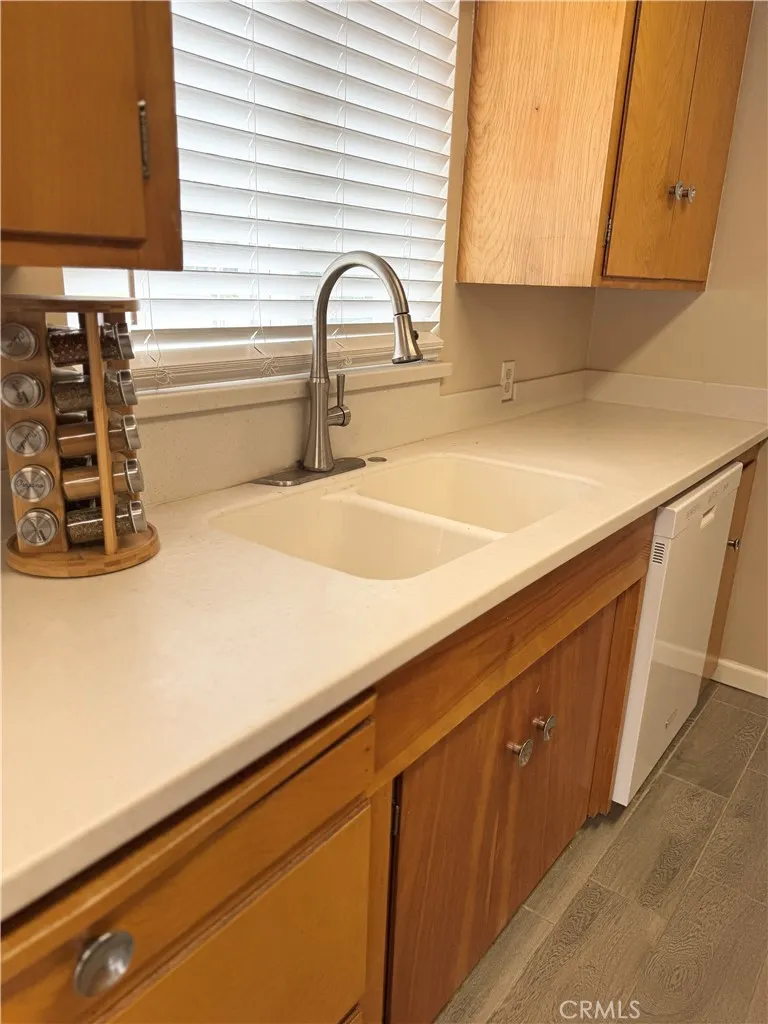 1101 E Monte Vista Turlock, CA 95382
