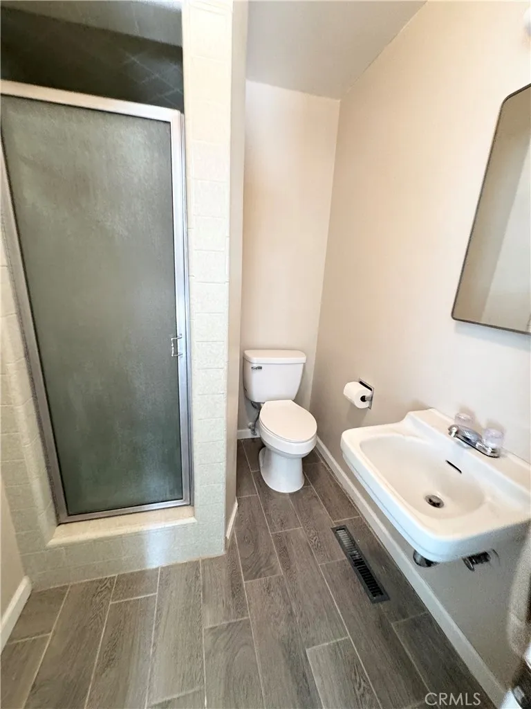 1101 E Monte Vista Turlock, CA 95382
