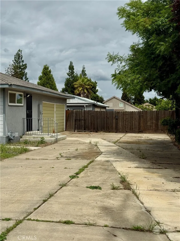 1101 E Monte Vista Turlock, CA 95382