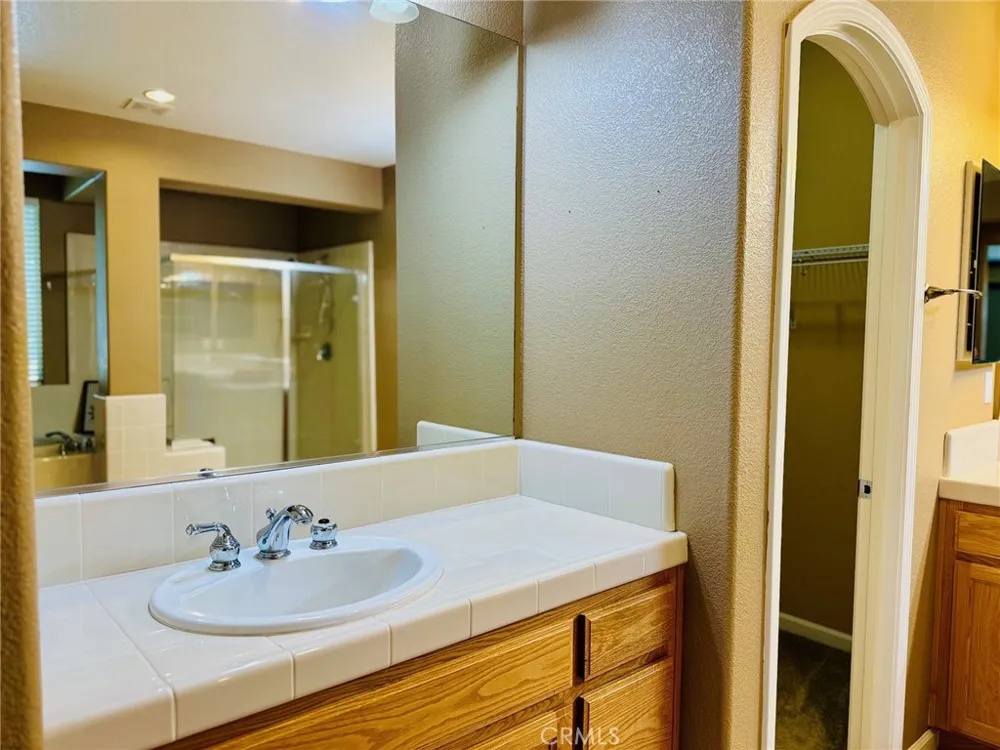 15185 Torrey Pines Circle Chowchilla, CA 93610