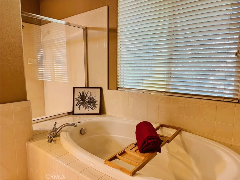 15185 Torrey Pines Circle Chowchilla, CA 93610